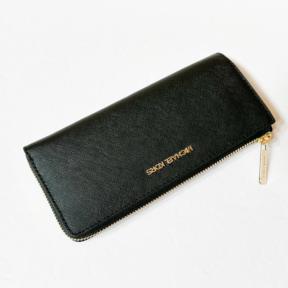 Michael Kors Jet Set Travel Large Three Quarter Zip Leather Wallet Black - Picture 3 of 9
